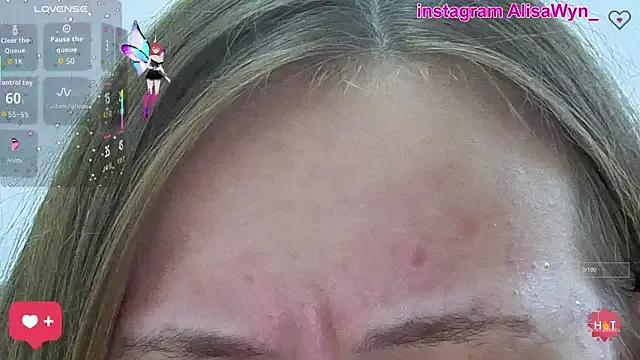 AlisaKisa from StripChat is Freechat