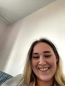 Alisanikita webcams show profile image 