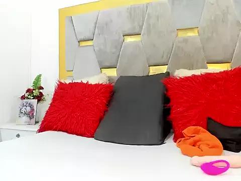 AliyahBrowns from StripChat is Freechat