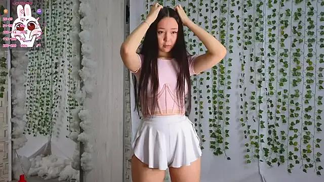 aliyapickme from StripChat is Freechat