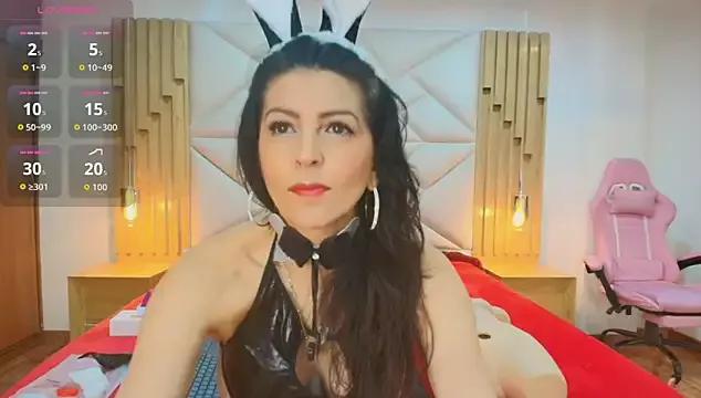 allie_pearl from StripChat