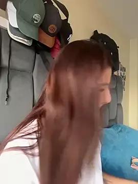 AllieYourGirl from StripChat is Freechat