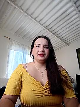 allison-dreams from StripChat