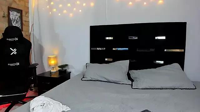 Allison_R from StripChat