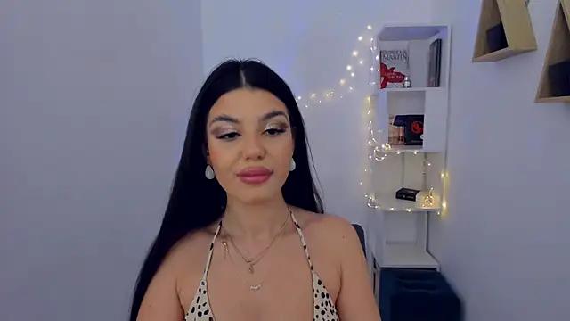 AlluringAriel from StripChat