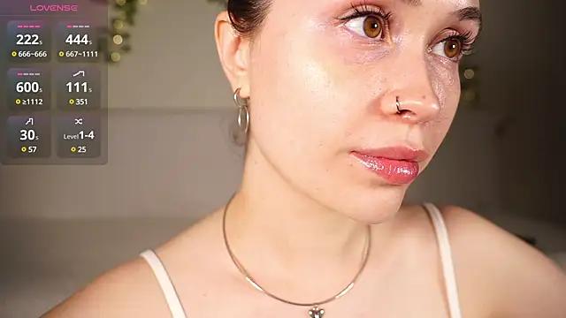 alma_yammy from StripChat