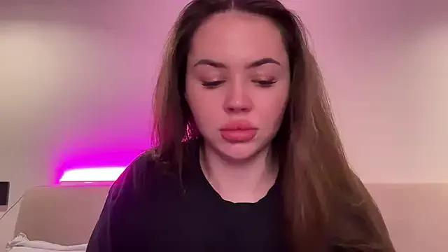 AlmaryKim from StripChat