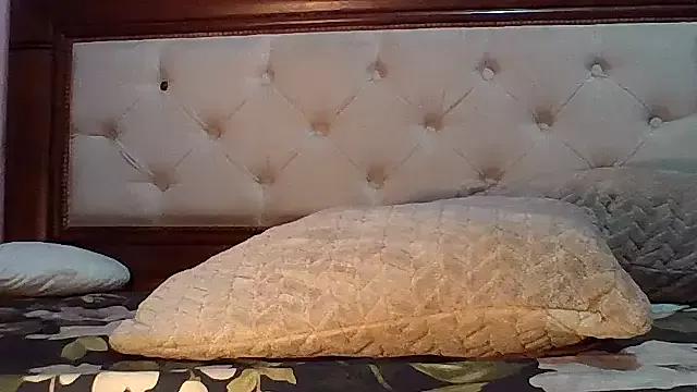 Alva_xxx from StripChat