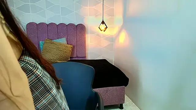 Aly_Loving webcams show profile image 