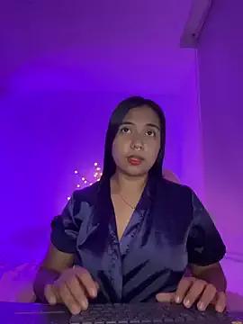 Aly_nicols webcams show profile image 