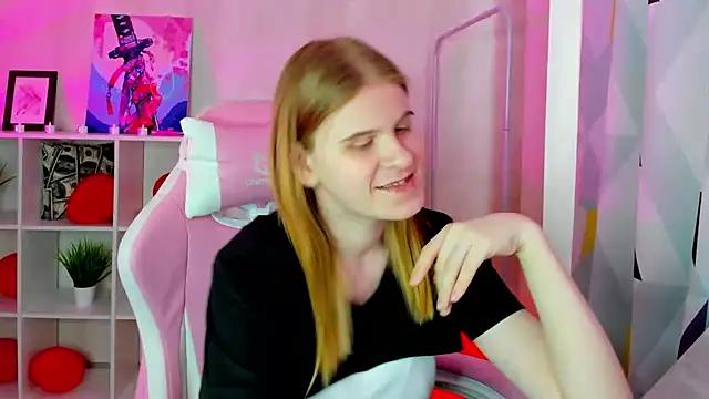 Alya_Vizz from StripChat