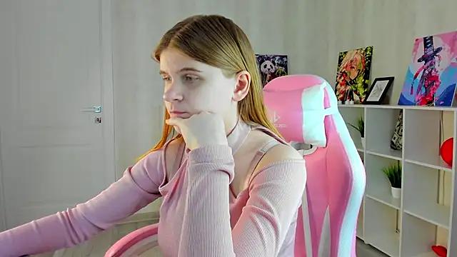 Alya_Vizz from StripChat