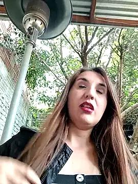 Alyah_1-2 webcams show profile image 