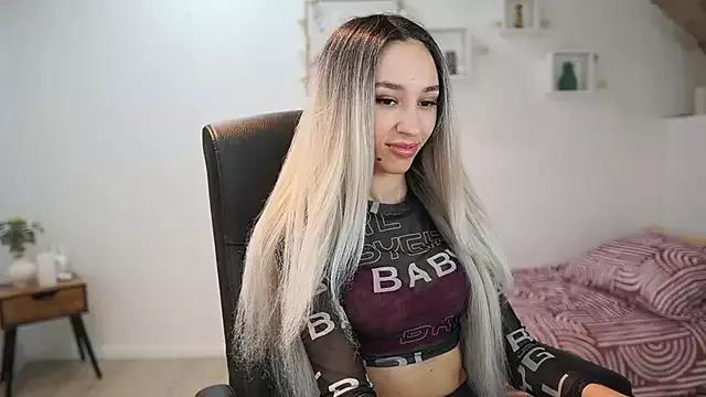 Amai__Liu from StripChat