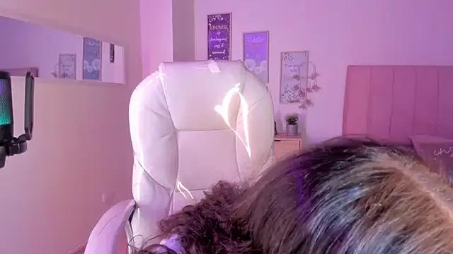 Amaia_Daniells from StripChat is Freechat