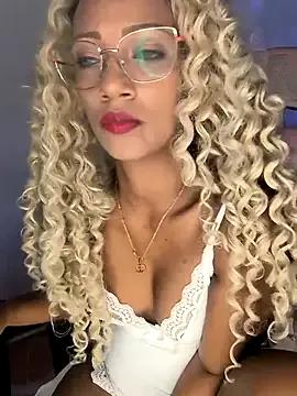 Amaliu_ from StripChat