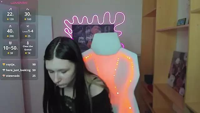 AmamiDark from StripChat