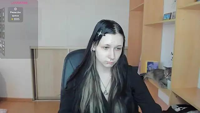 AmamiDark from StripChat is Freechat