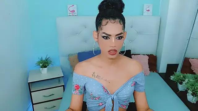Amanda_bigx from StripChat