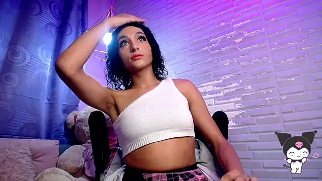 AmandaBleade from StripChat