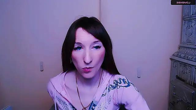 AmandaSell from StripChat