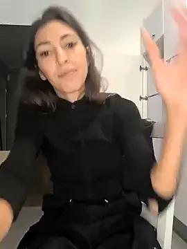Amani_thewolf from StripChat
