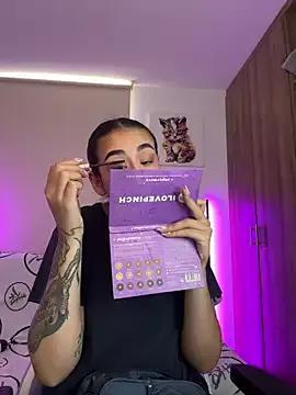 amara_cruz2 from StripChat