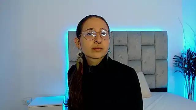 Amaranta_russo18 from StripChat is Freechat