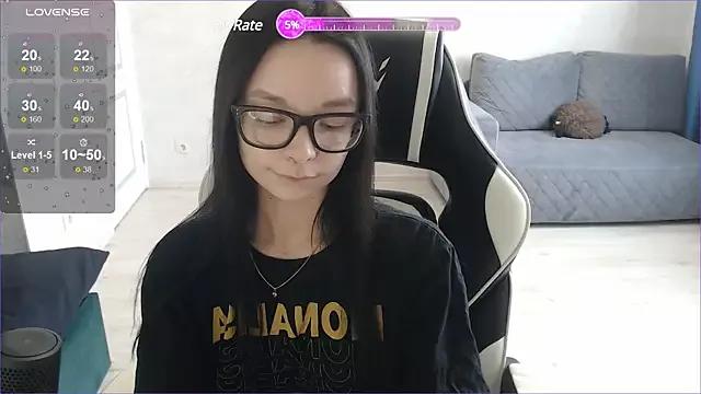 Amarieni from StripChat