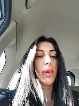 Photos of Amazing_Ferrara from StripChat is Freechat