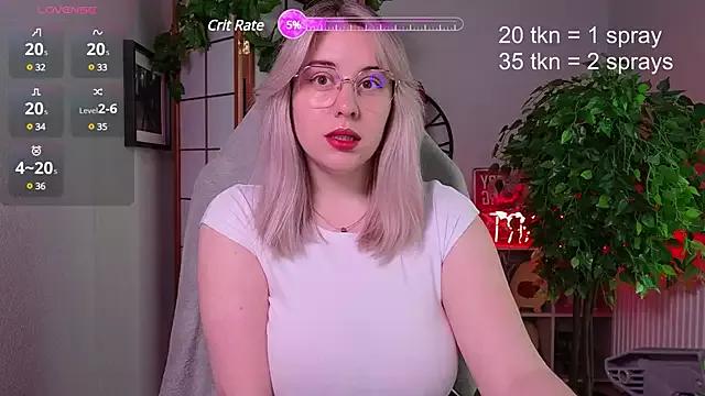 amazingirlz from StripChat