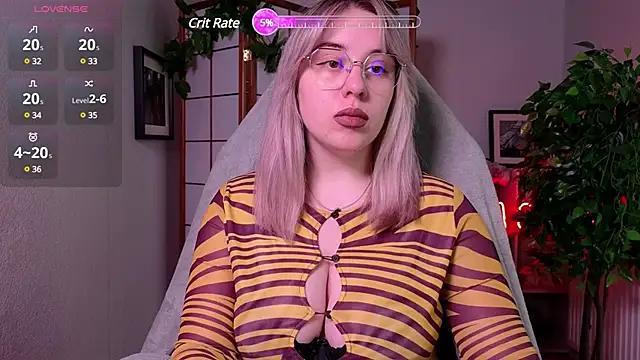 amazingirlz from StripChat