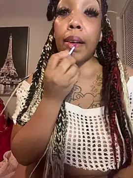 AmazingRedd101 from StripChat