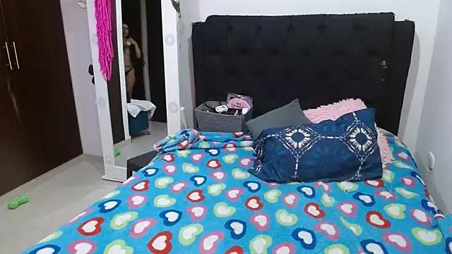 amazonafit_ from StripChat
