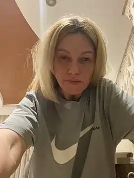 Amazoniiaa from StripChat