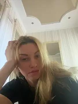 Amazoniiaa from StripChat