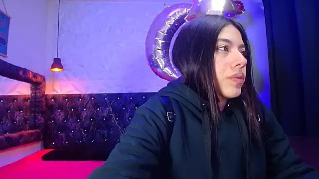 ambber_dl from StripChat
