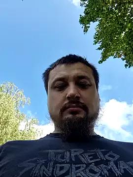 Amberdual from StripChat is Freechat