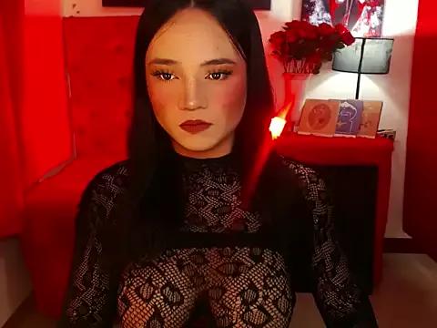AmberHoly from StripChat is Freechat