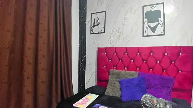 Ambermistsh webcams show profile image 