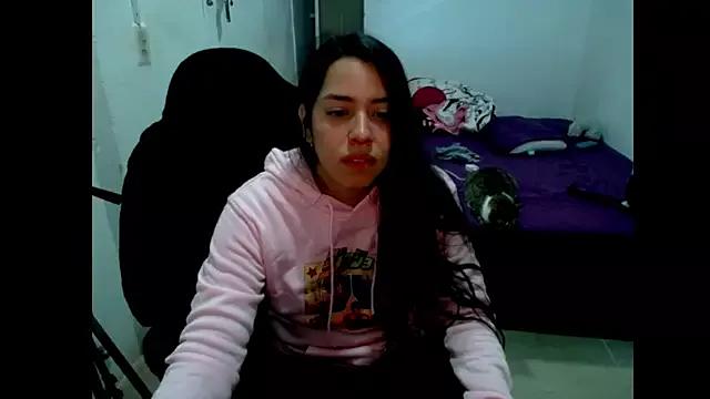 AmberRaiden05 from StripChat is Freechat
