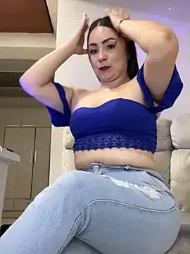 Amelia_laurent from StripChat is Freechat