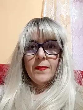 Amelialove42 from StripChat is Freechat