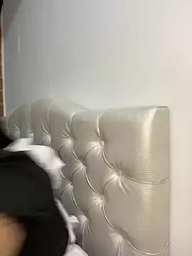 Ameri-99 from StripChat is Freechat