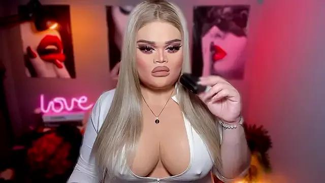 AmericanDreamTSxx from StripChat is Freechat
