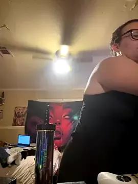 amiralily9 from StripChat is Freechat