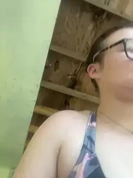 amiralily9 from StripChat is Freechat