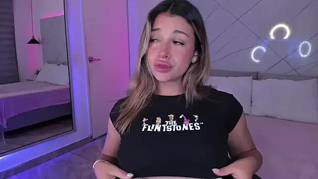 AMMY-CAMM from StripChat