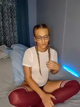 amymatthews92 from StripChat