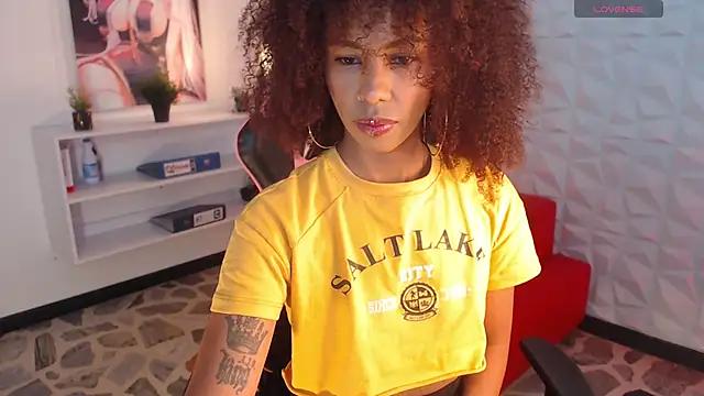anahi_macys from StripChat